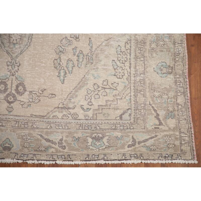 Hand Knotted Oriental 100% Wool Carpet Traditional Medallion Beige & Ivories Tabriz Area Rug - 9' 11'' X 6' 2''