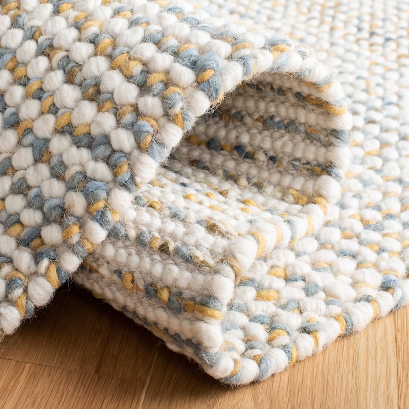 SAFAVIEH Handmade Vermont Coretta Wool Rug