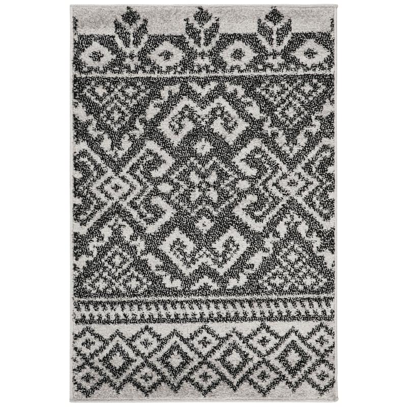 SAFAVIEH Adirondack Barlina Rustic Boho Rug - 2'6" x 4' - Silver/Black