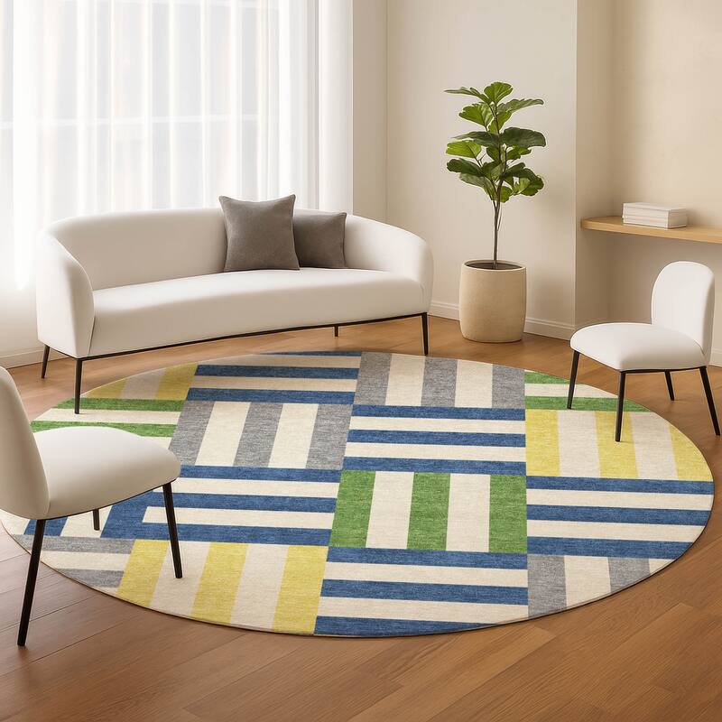 Machine Washable Indoor/ Outdoor Modern Hatch Chantille Rug