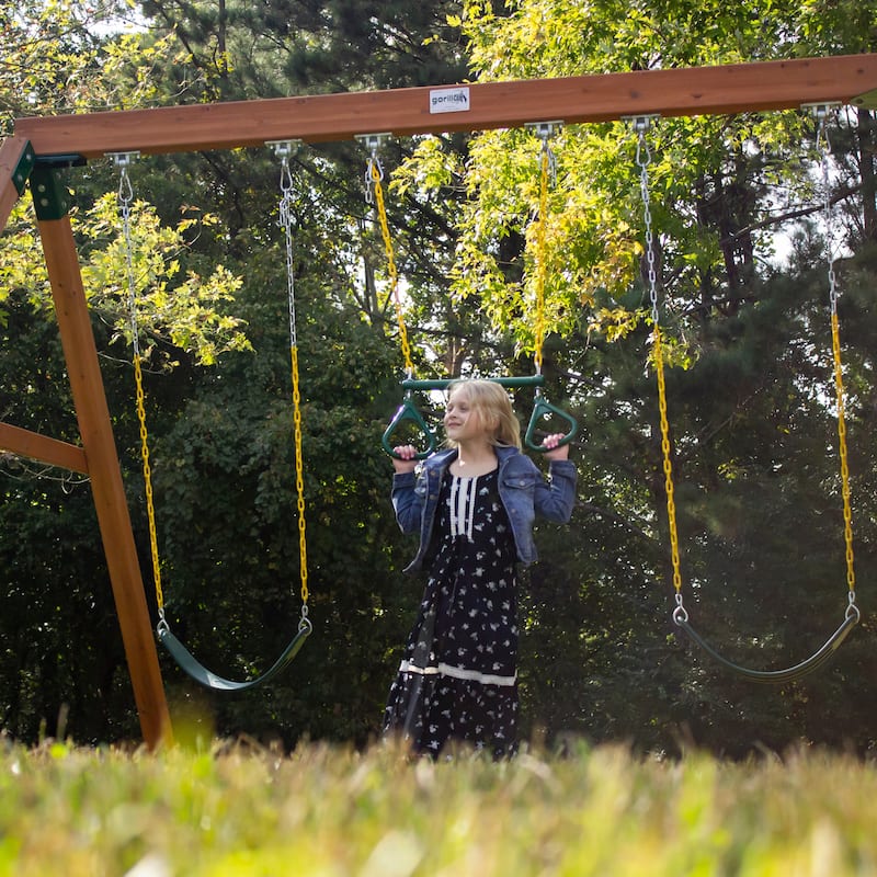 Gorilla Playsets 17-inch Trapeze Bar with Rings