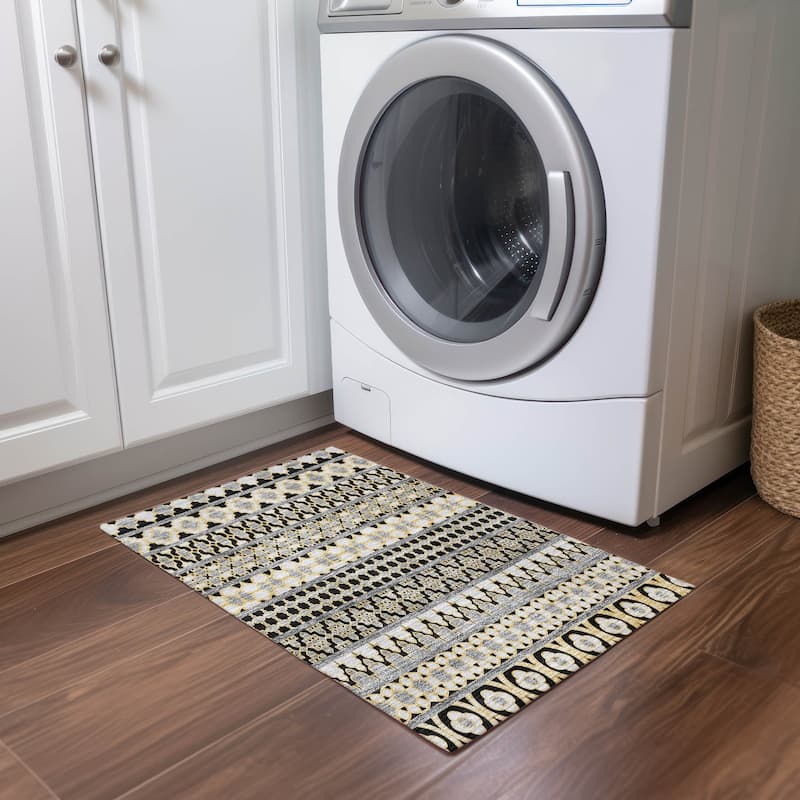Machine Washable Indoor/ Outdoor Chantille Boho Stripe Rug