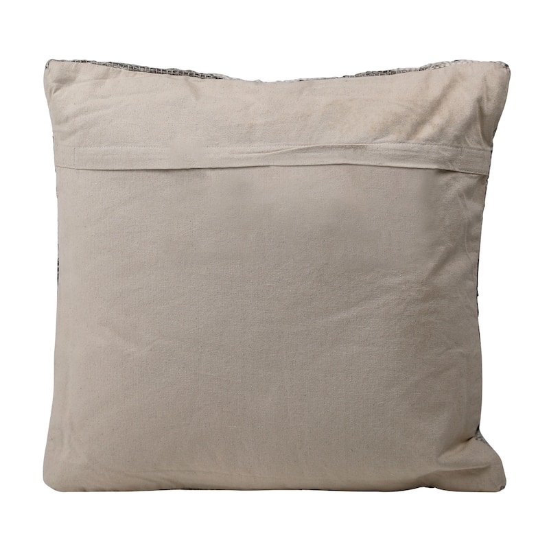 Jabari Pillow