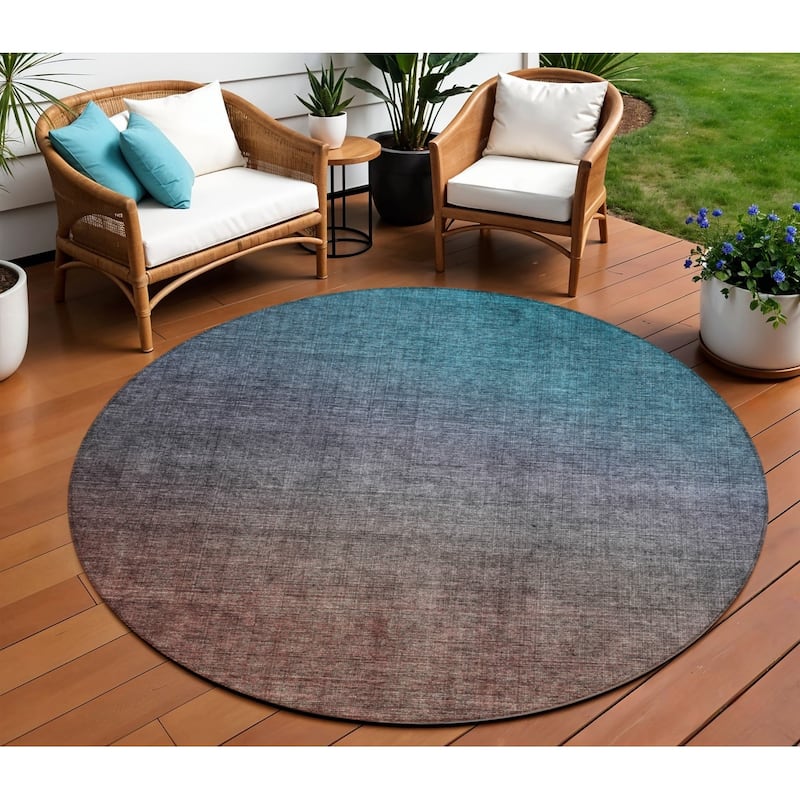 HomeRoots Ombre Transitional Rectangle Outdoor Rug - 8' Round