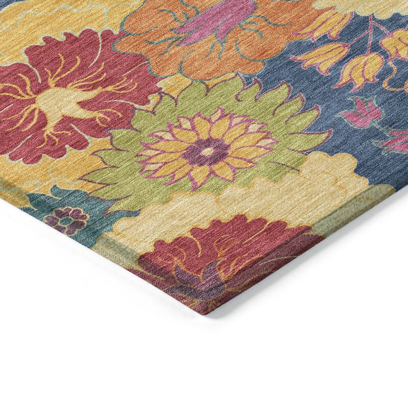 Machine Washable Indoor/ Outdoor Modern Floral Chantille Rug
