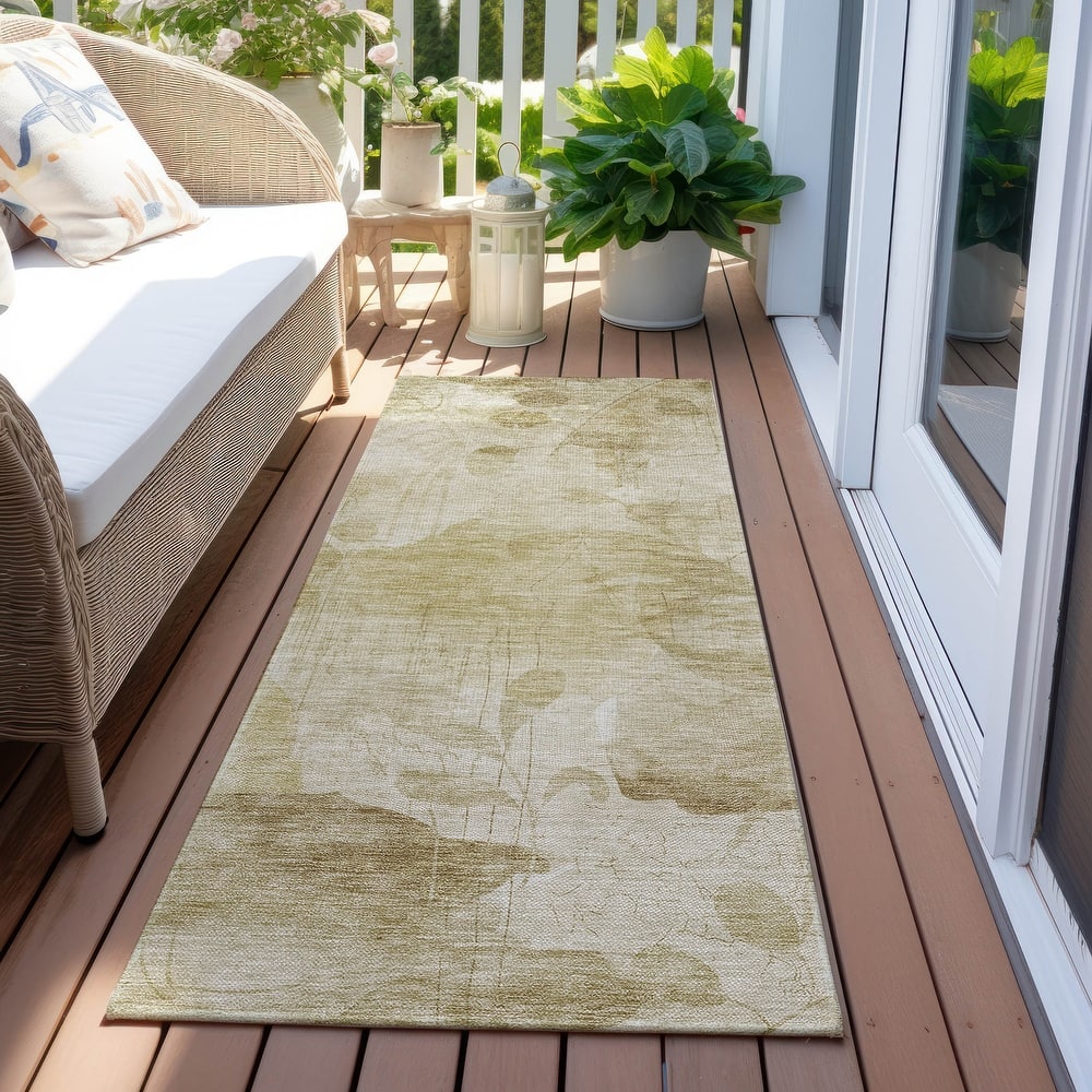 Machine Washable Indoor/ Outdoor Chantille Abstract Floral Rug