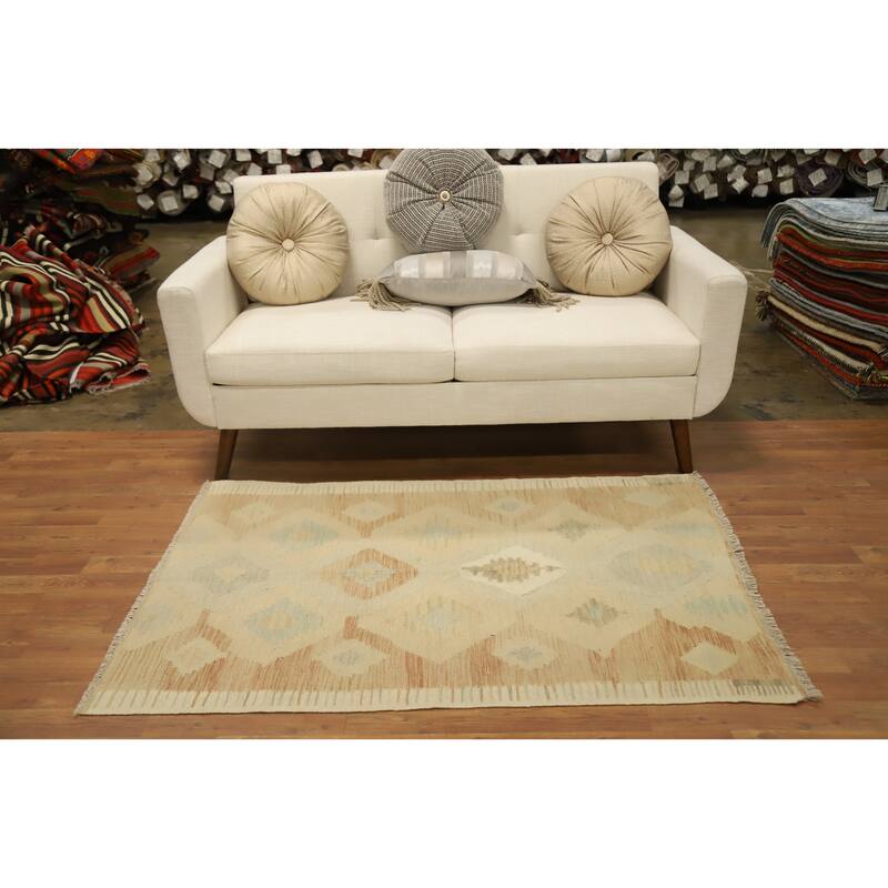 Hand Woven Oriental 100% Wool Carpet Southwestern Tribal Beige & Ivories Kilim Area Rug - 4' 10'' X 3' 3''