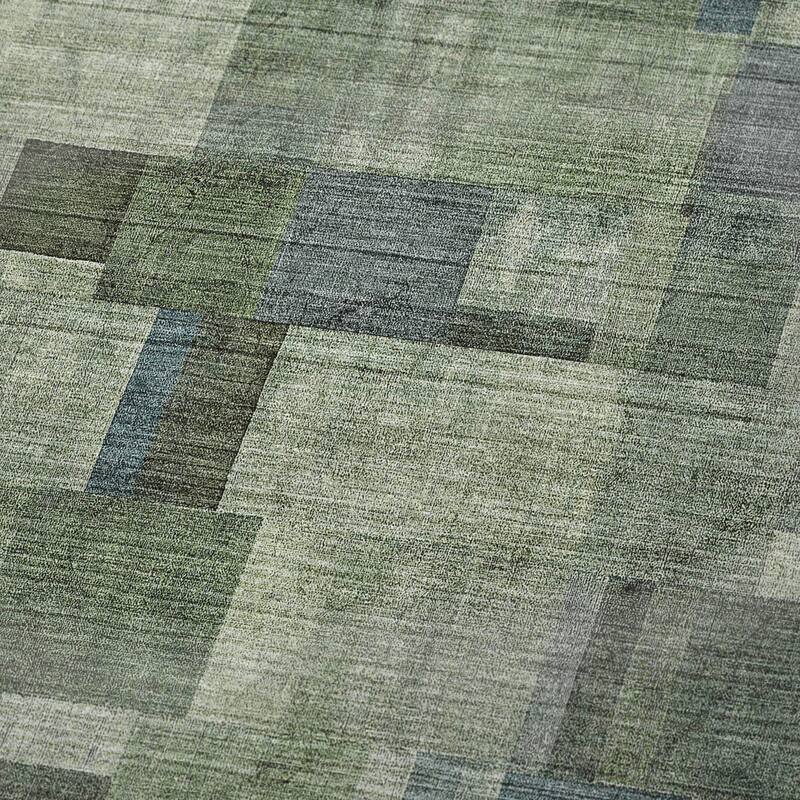 Premium Machine Washable Casual Geo Sherpa Throw Blanket