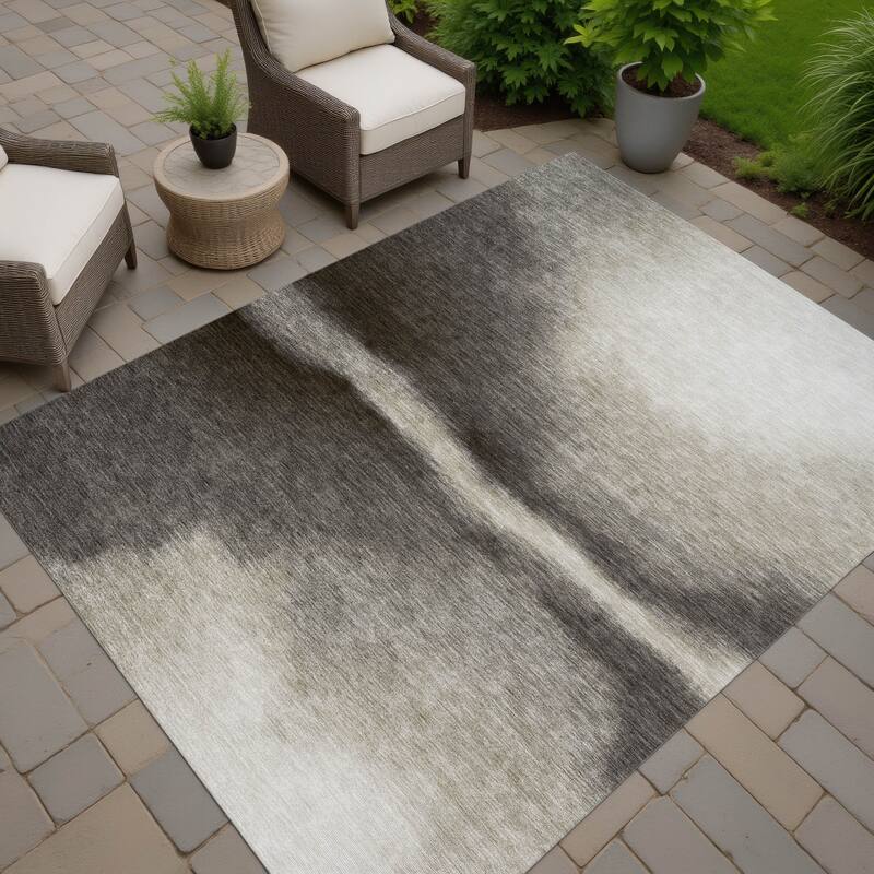 Machine Washable Indoor/ Outdoor Modern Landscape Chantille Rug