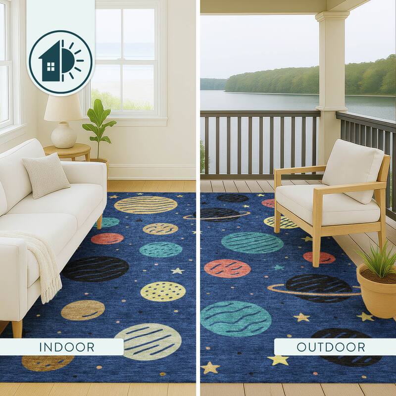 Machine Washable Indoor/ Outdoor Modern Planets Chantille Rug