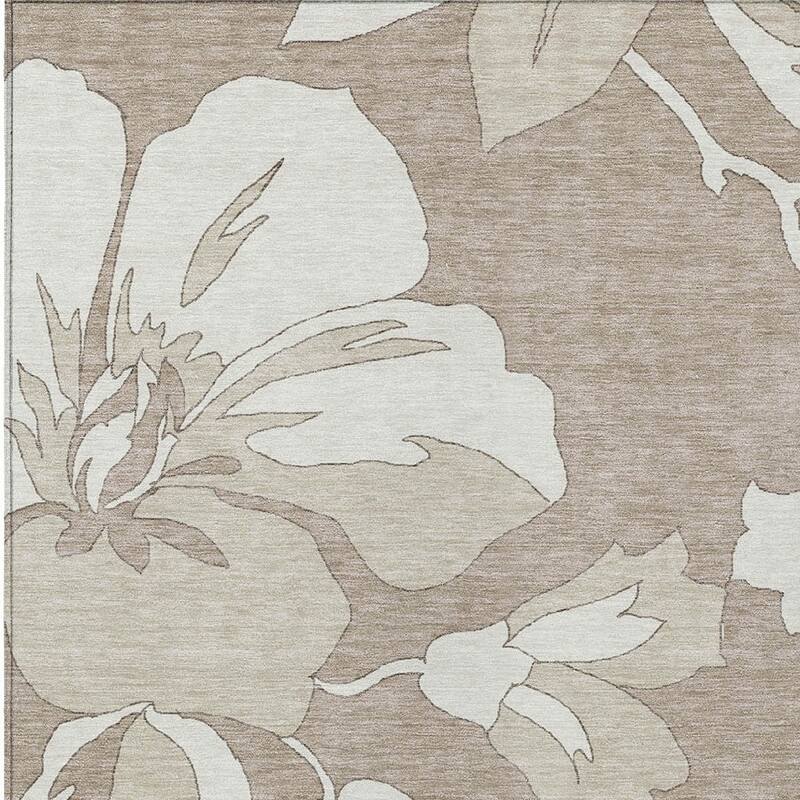 HomeRoots Floral Transitional Rectangle Outdoor Rug