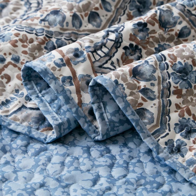 Chelsea Square Valerie Boho Floral Reversible Quilt