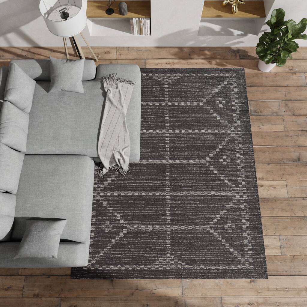Nicola Geometric Trellis Area Rug
