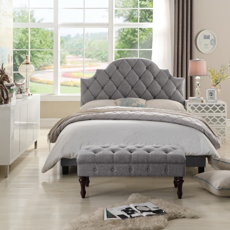 Rosevera Laguerre Tufted Upholstered Ottoman Bench, Bedroom Bench