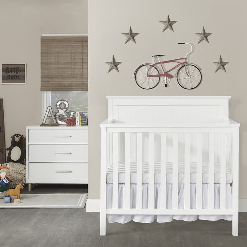 Dream On Me Ava 4-in-1 Convertible Mini Crib