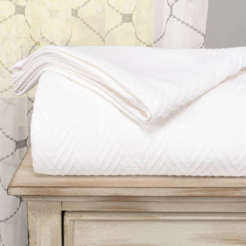 Superior Metro Zig-Zag Chevron All-Season Bedding Cotton Blanket