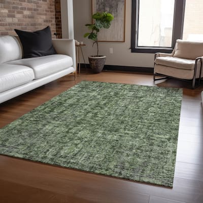 Machine Washable Indoor/ Outdoor Vintage Traditional Chantille Rug