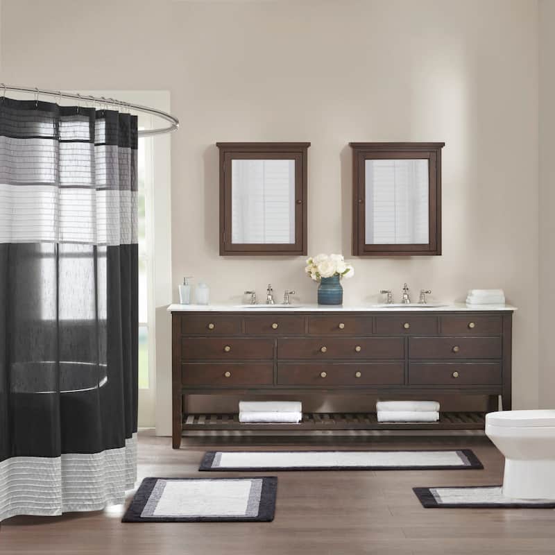 Madison Park Infinity Black Cotton Bath Rug