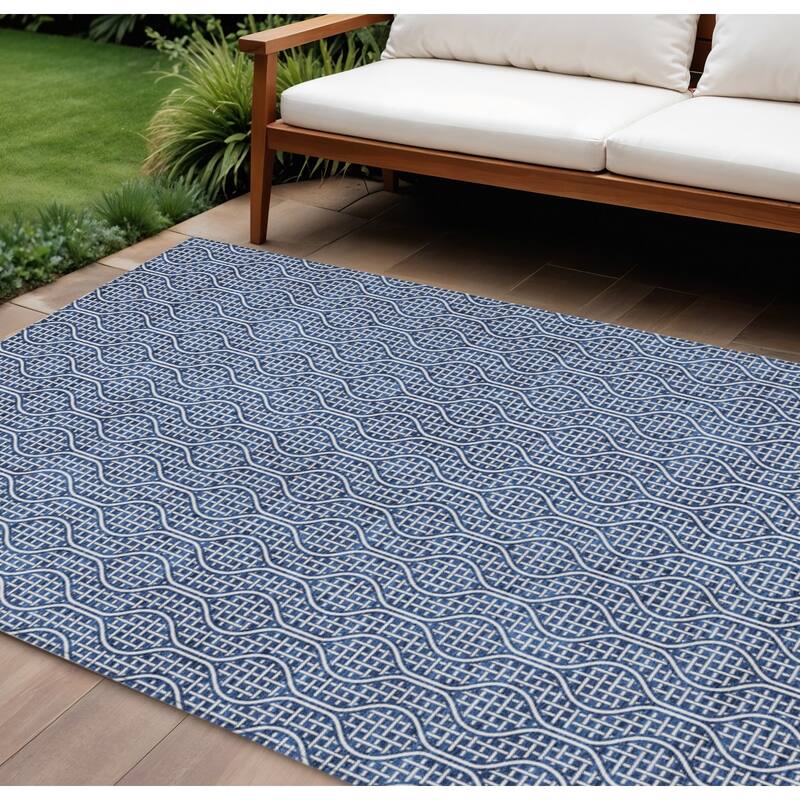 HomeRoots Geometric Transitional Rectangle Outdoor Rug - 9' X 12'