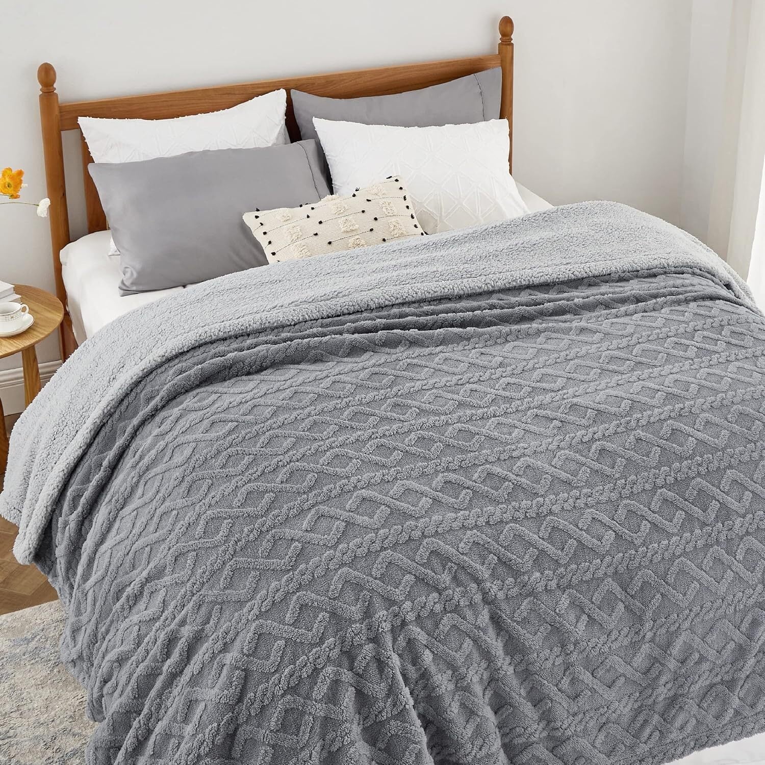 Fleece Soft Cozy Fuzzy Cable Blankets,Thick Warm for All Seasons -90x90 inch