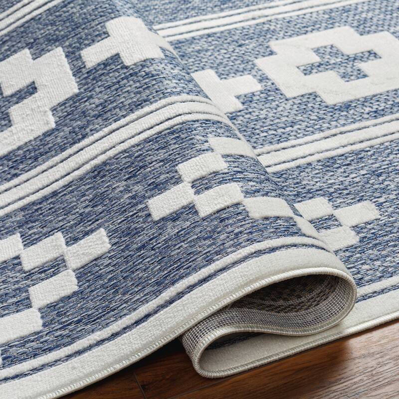 Livabliss San Diego Indoor/ Outdoor Geometric Area Rug