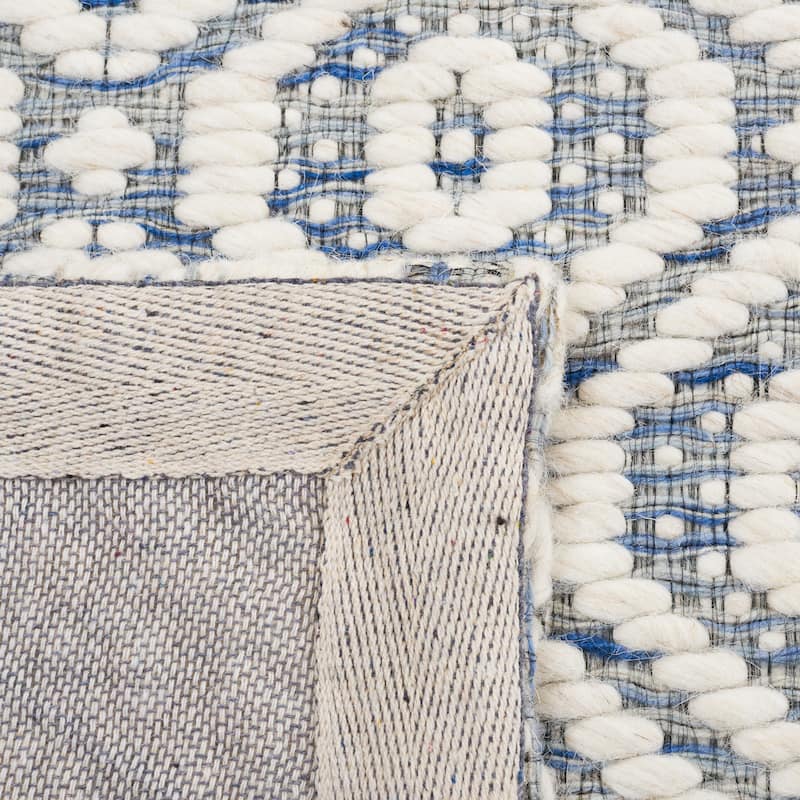 SAFAVIEH Handmade Marbella Kiera Modern Wool Rug