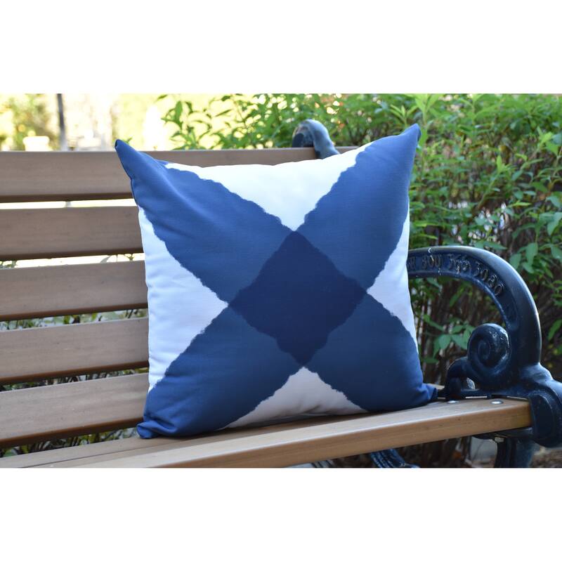 16 x 16 Inch X Marks the Spot Geometric Print Outdoor Pillow