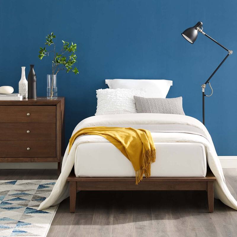 Carson Carrington Roldal Twin Wood Platform Bed
