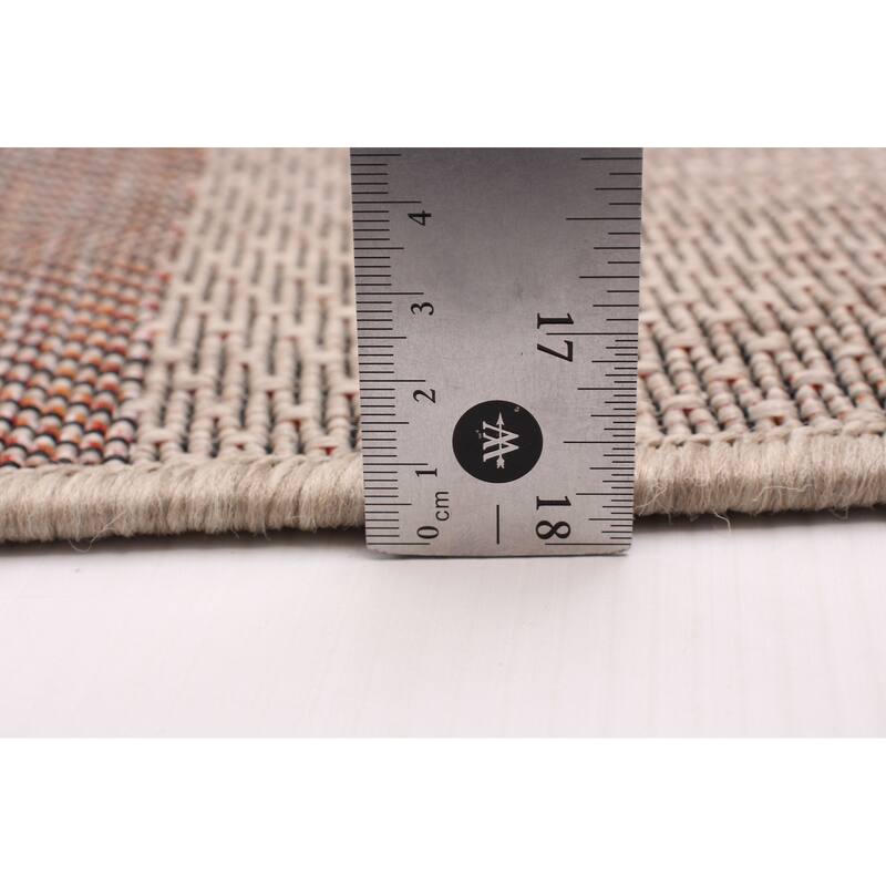 ECARPETGALLERY Machine Woven Lotus Mod Tan Polypropylene Rug - 5'1 x 7'7