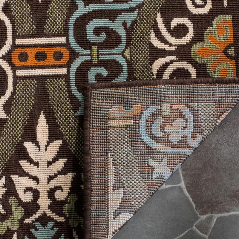 SAFAVIEH Veranda Rexhie Indoor/ Outdoor Waterproof Patio Backyard Rug
