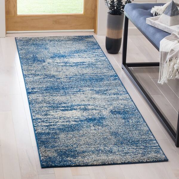 Shop Safavieh Evoke Erika Distressed Vintage Boho Rug On Sale