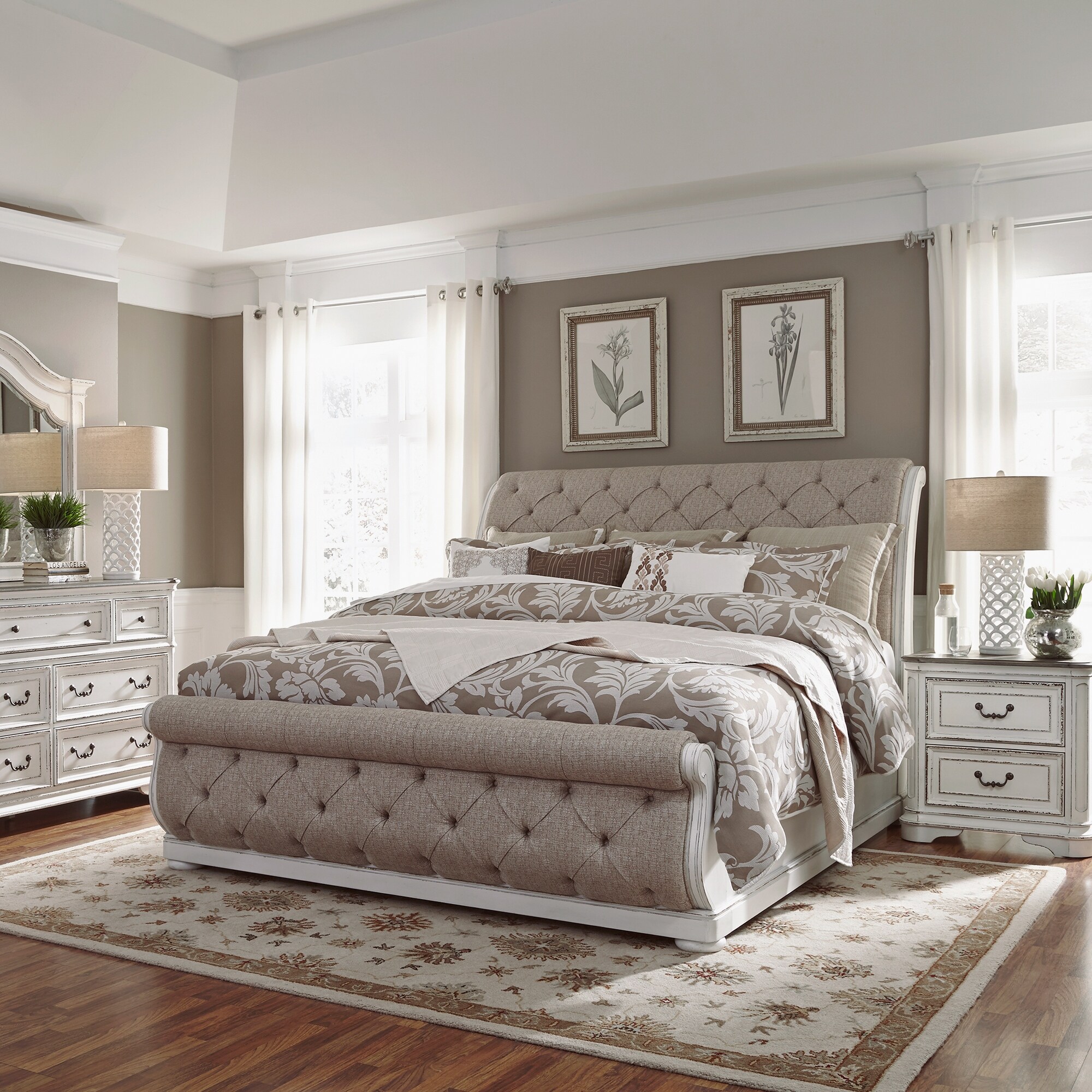 Antique white shop queen bedroom set