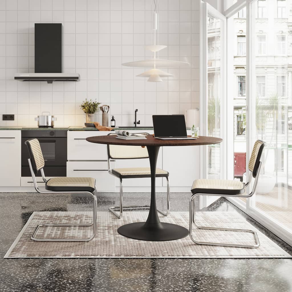 47.24"Modern Round Dining Table,Four Patchwork Tabletops with OAK Color Solid Wood Grain Table Top,Metal Base Dining Table
