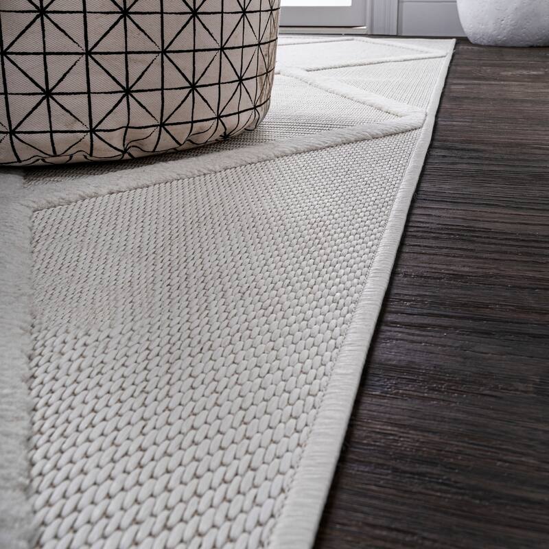 JONATHAN Y Talaia Diamond Trellis Indoor/Outdoor Area Rug