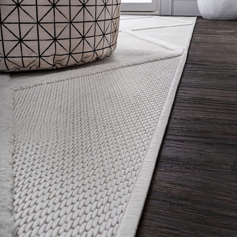 JONATHAN Y Talaia Diamond Trellis Indoor/Outdoor Area Rug