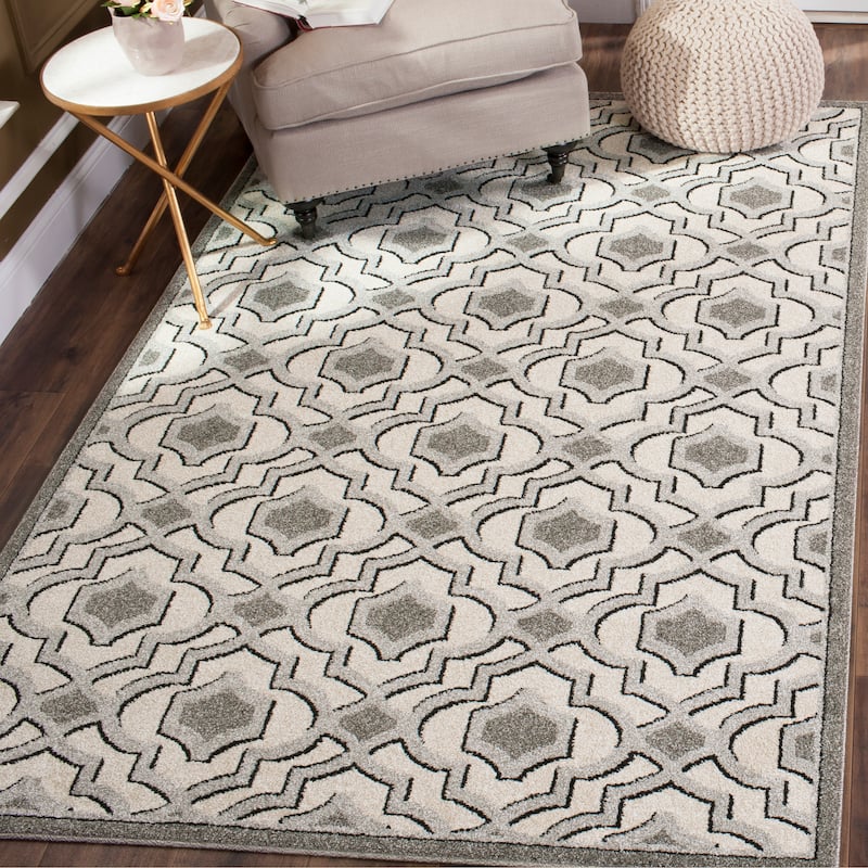 SAFAVIEH Amherst Zefirina Modern Rug - 6' x 9' - Ivory/Grey