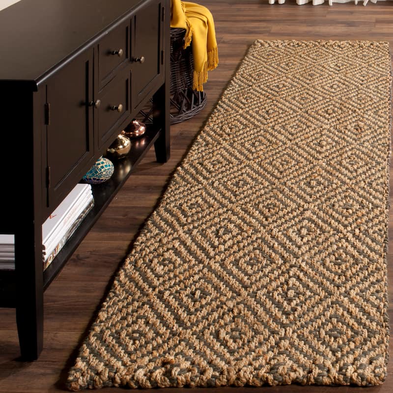 SAFAVIEH Handmade Natural Fiber Svana Jute Rug - 2'3" x 8' Runner - Natural/Grey