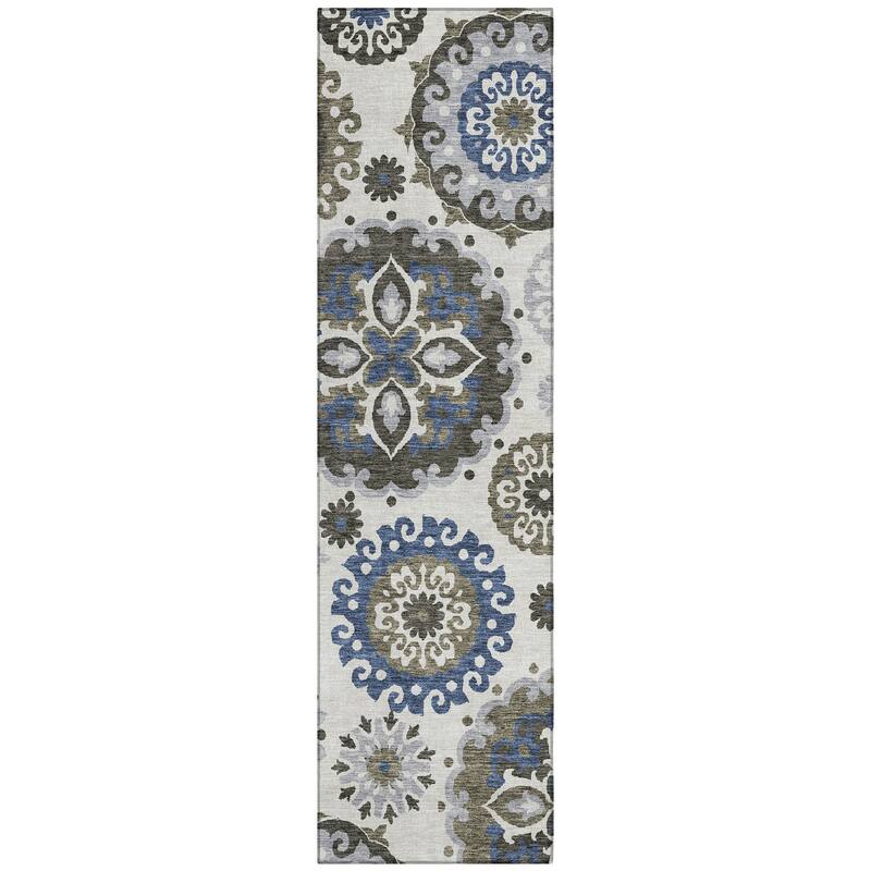 Machine Washable Indoor/ Outdoor Chantille Casual Medallion Rug