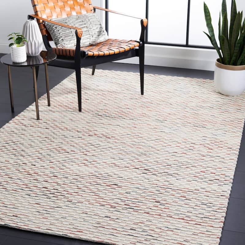 SAFAVIEH Handmade Marbella Andra Wool Rug - 9' x 12' - Beige/Rust