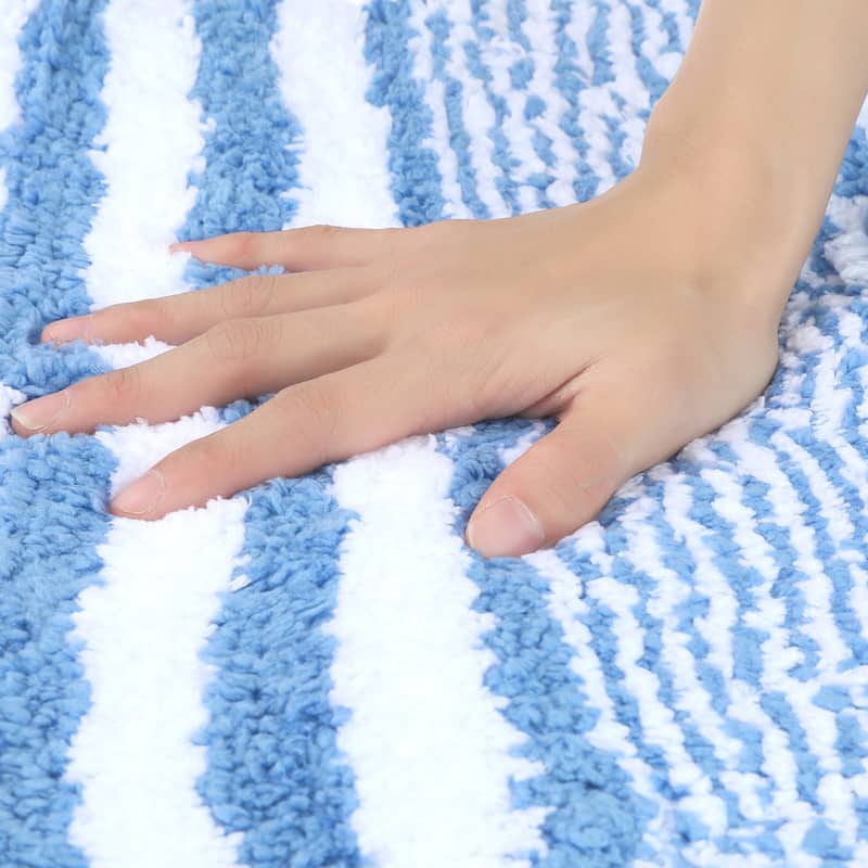Bathroom Rug Mat, Extra Soft and Absorbent Microfiber Bath Rugs Fluffy Striped Non Slip Bathroom Floor Mat
