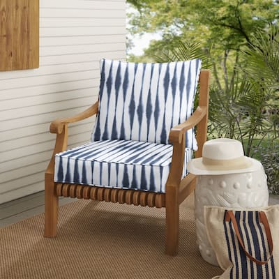 Sorra Home Blue and White Ikat Stripe Indoor/Outdoor Corded Deep Seating Pillow and Cushion Chair Set