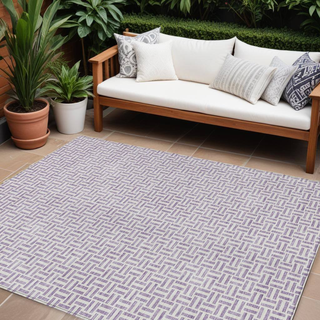 HomeRoots Geometric Transitional Rectangle Outdoor Rug