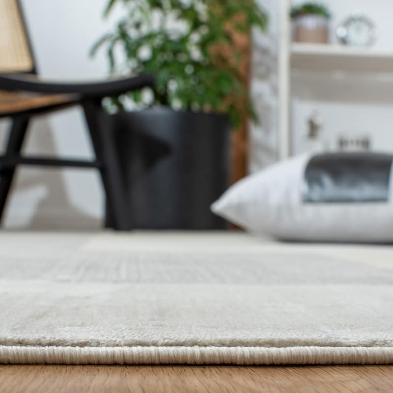 SAFAVIEH Orwell Theodocia Mid-Century Modern Rug