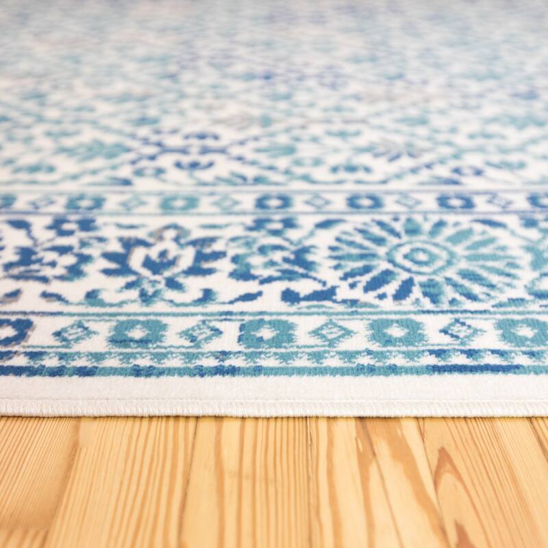 Tychon Bohemian Trellis Area Rug
