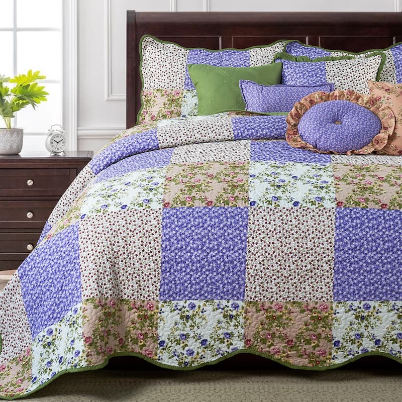 Serenta 8 Piece Quilted Patchwork Bedspread Set