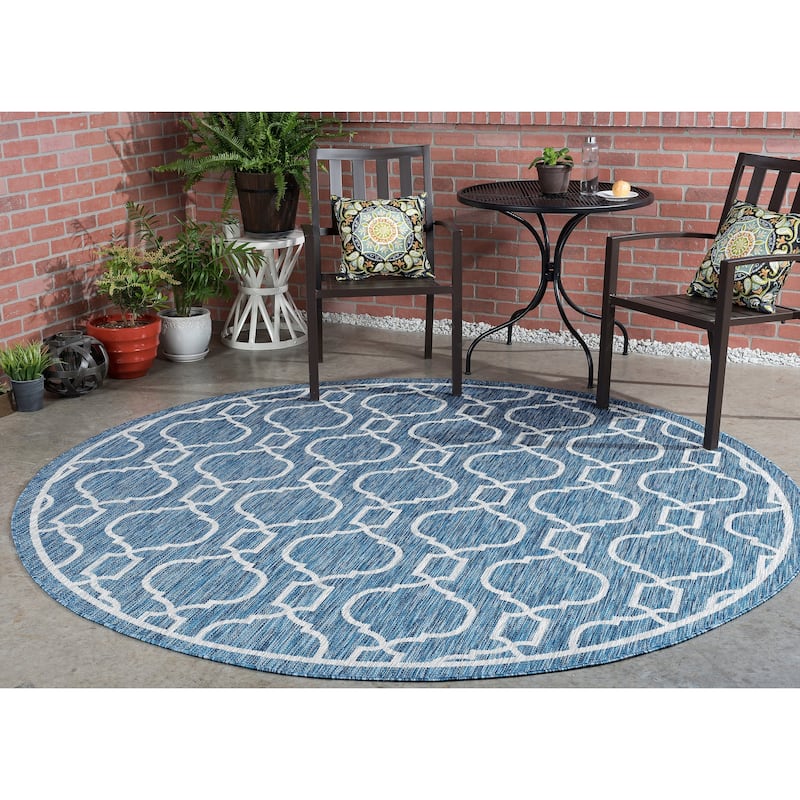 Colonnade Transitional Geometric Indoor/Outdoor Area Rug