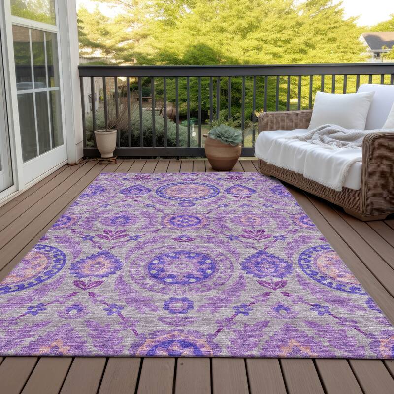 Machine Washable Indoor/ Outdoor Chantille Boho Suzani Rug - Lavender - 5' x 7'6"