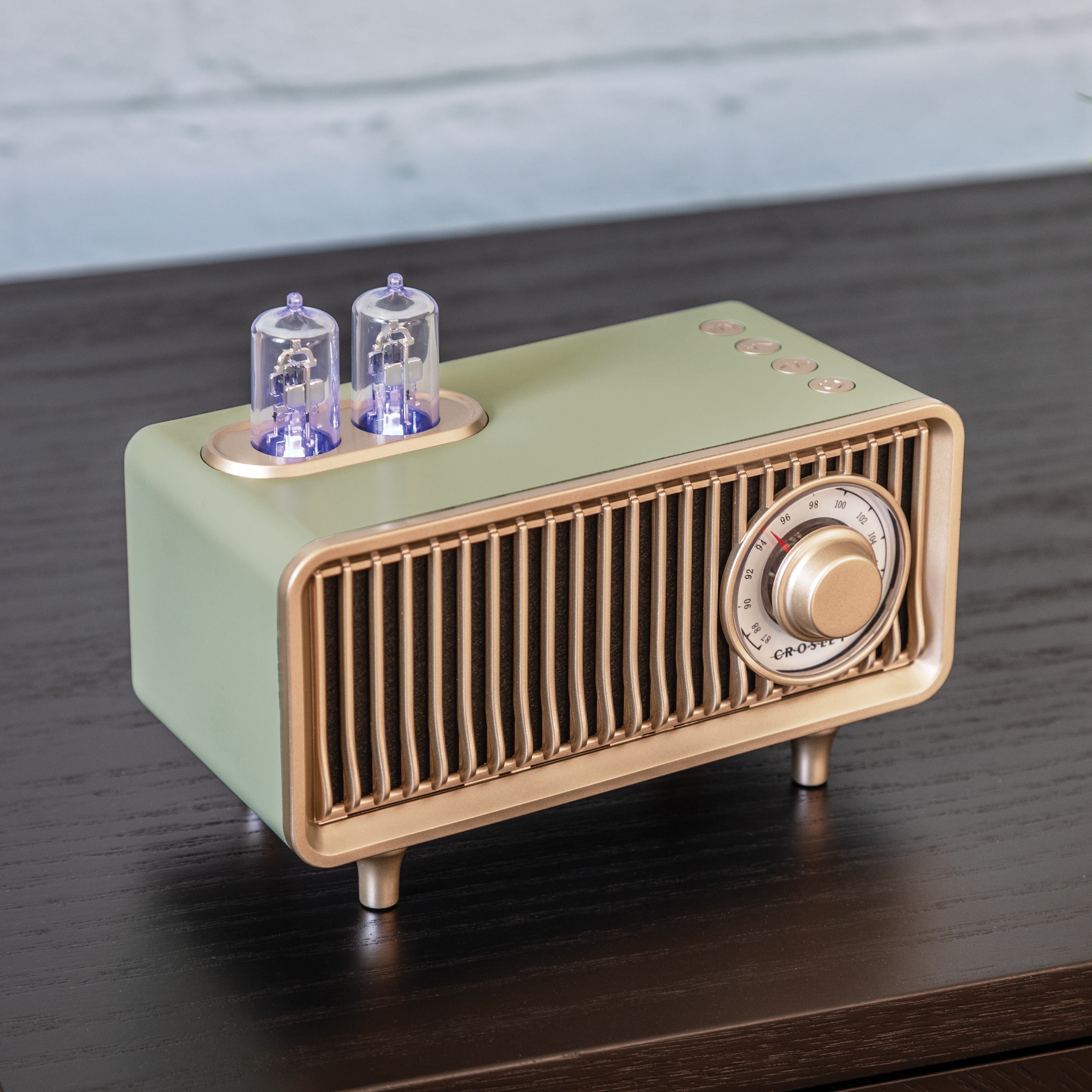 Crosley Milton Radio In Mint