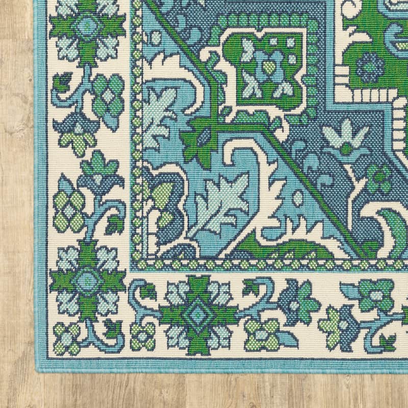 Miramar Oriental Medallion Blue/ Green Indoor/Outdoor Area Rug