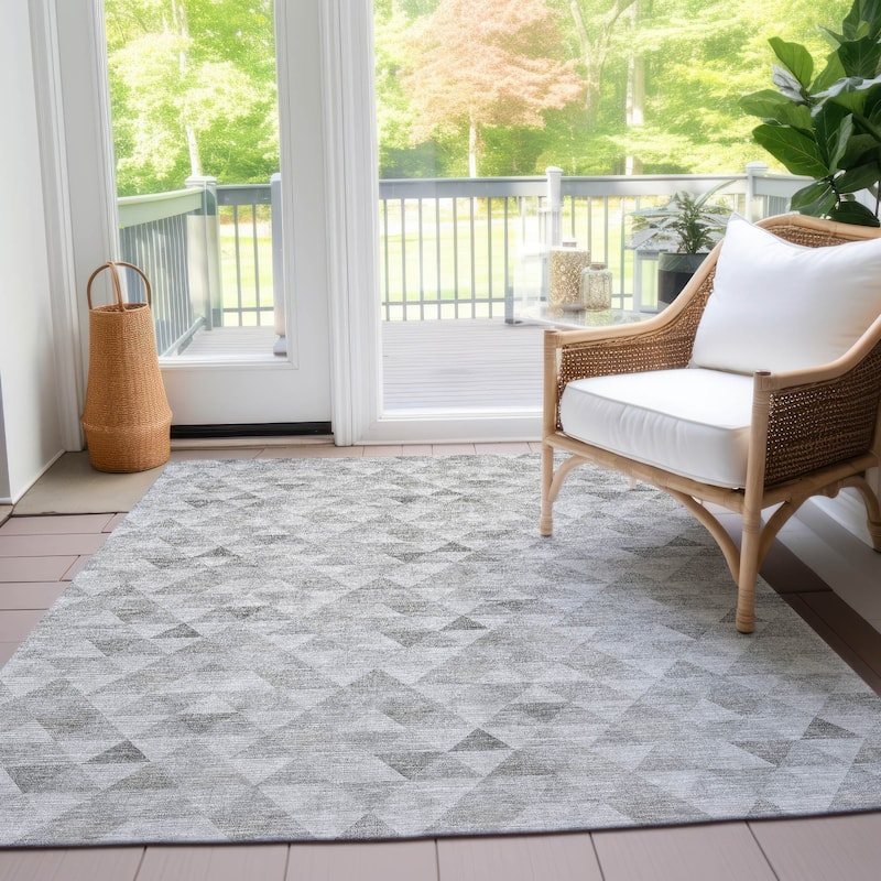 Machine Washable Indoor/ Outdoor Chantille Contemporary Mosaic Rug